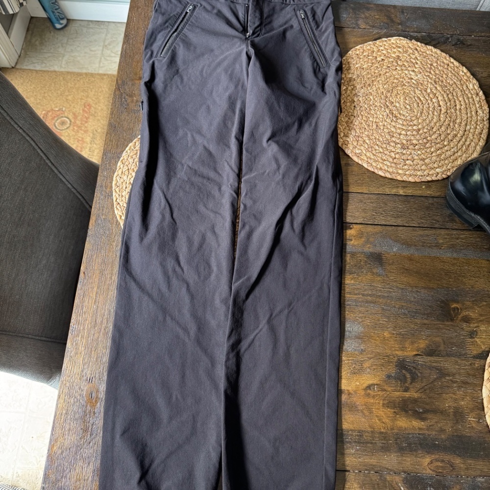 Athleta Hiking Nylon Pants Size 2 Tall with drawstring hem and zip pockets - Picture 2 of 6
